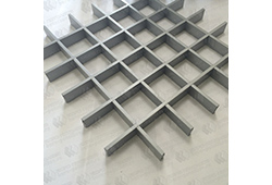 Потолок грильято 150х150 Матовый металлик (h=50; b=10) ЦСС