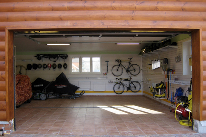 Реечный потолок для гаража