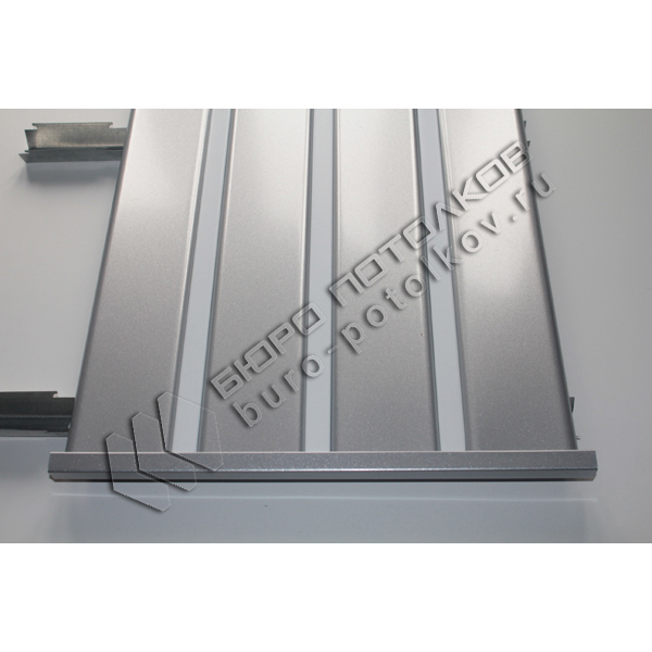 Реечный потолок Бард ППР-84 (0205 серебро металлик / 0102 белый матовый)